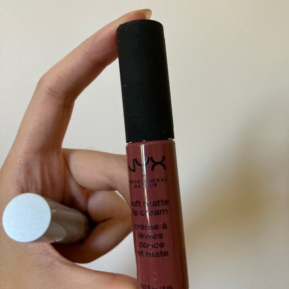 NYX soft matte lip cream in rome
